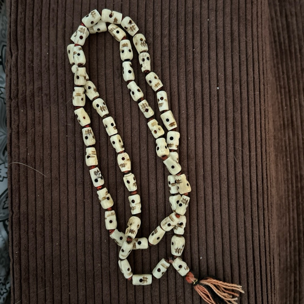 Tibet Buddhism bone skull heads prayer bead mandala necklace